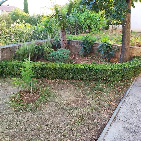 With Private Garden And The Terrace Ev Station Available * Crikvenica