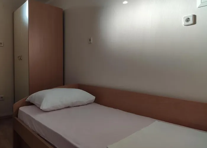 Апартаменты With Private Garden And The Terrace Ev Station Available Цриквеница